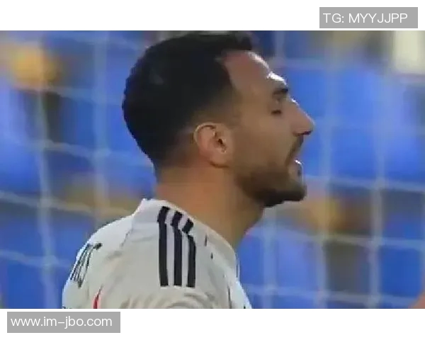 帕夫利季斯在本菲卡首次失点终结15罚全中纪录对阵尤文滑倒成关键时刻